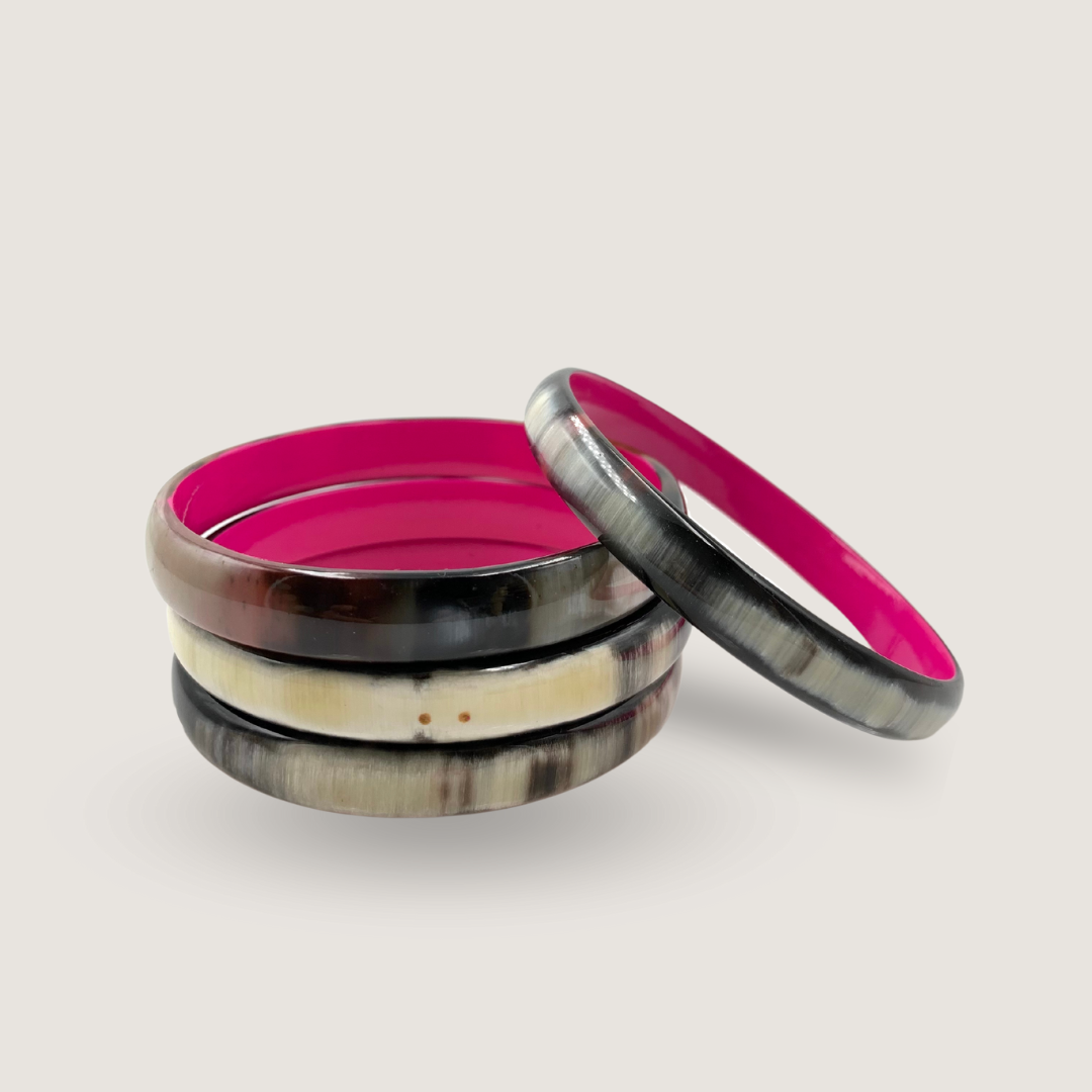 Wide lacquered bangle with pink interior